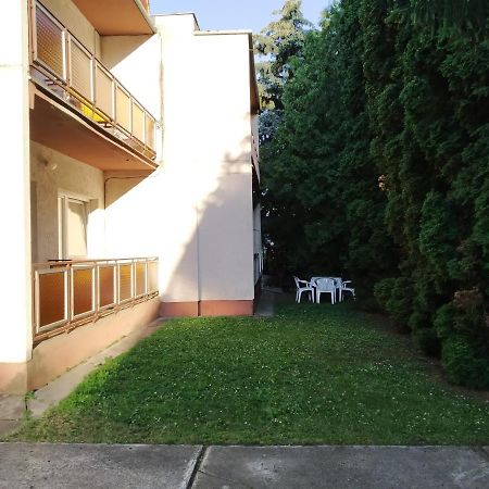 Apartamento Ildikó Apartman Hajdúszoboszló Exterior foto